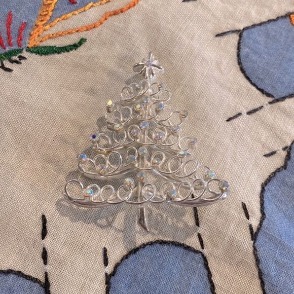 Silver Christmas Tree Brooch Pin with Iridescent Crystals - Picture 2 of 9